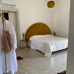 Palazzo Giustiniani L'ambasciatore Villa *