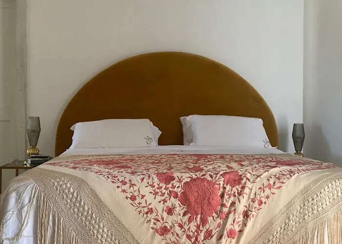 Palazzo Giustiniani L'ambasciatore 빌라 *